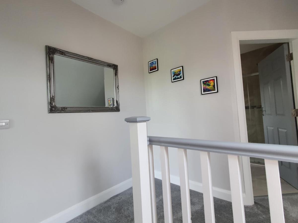 N0 2 Greystones Clock Tower Lodge Leap Экстерьер фото