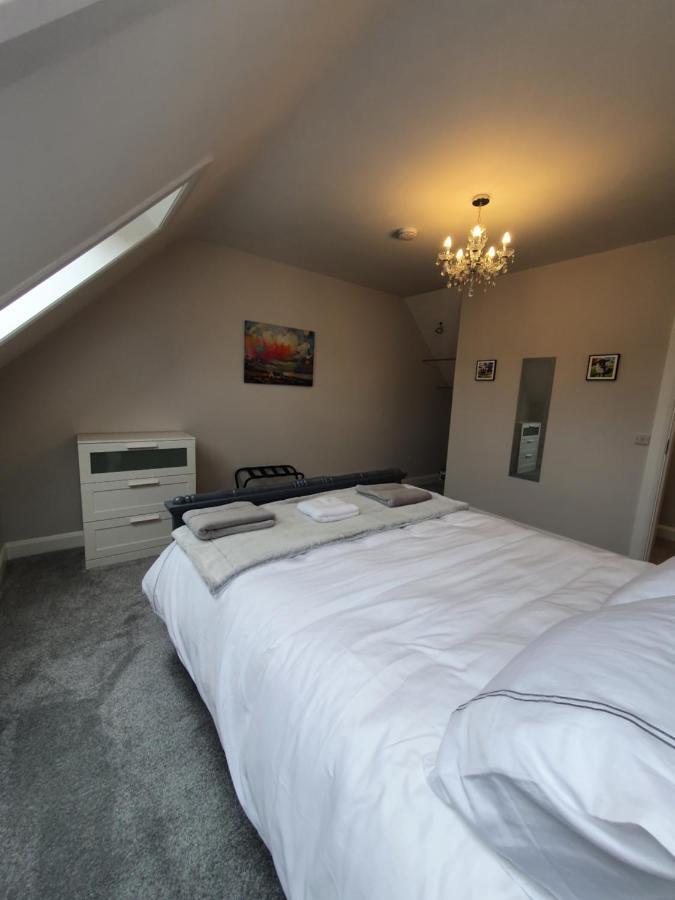 N0 2 Greystones Clock Tower Lodge Leap Экстерьер фото